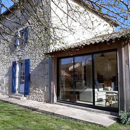 La Maison des Escargots Blanzay Extérieur photo
